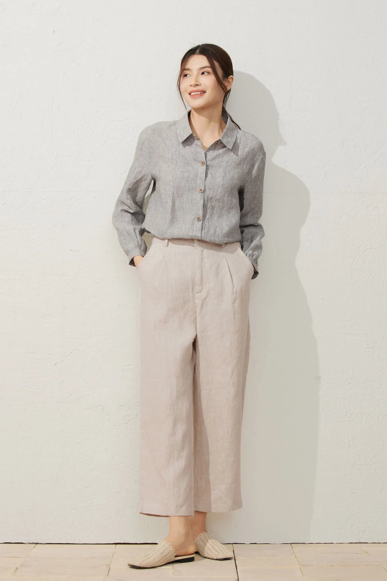 Alexia - Classic Linen Button-Up Shirt